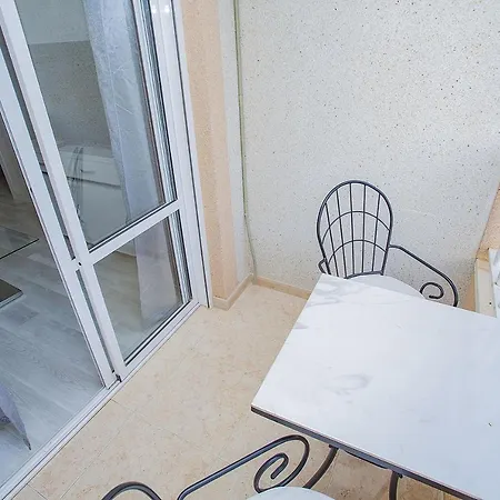 001 City Style - Alicante Holiday Appartement